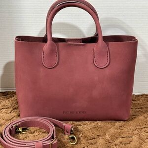 Portland Leather Raindrop Crossbody